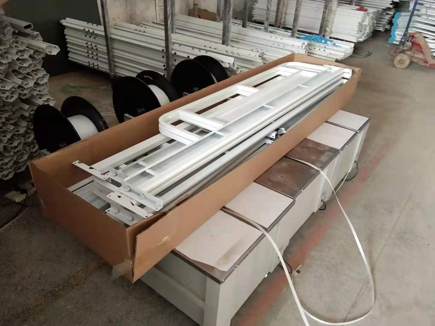 厂区堆满铁床怎么办？