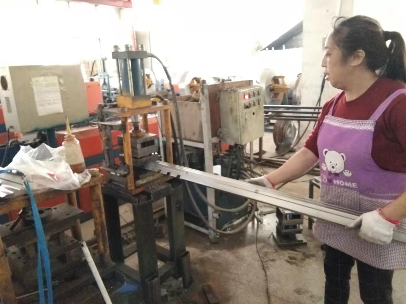 公寓床制作工艺流程是怎样的？